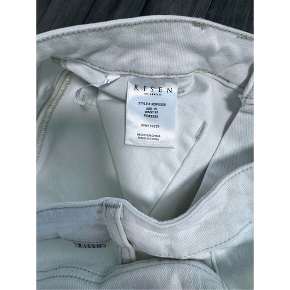 RISEN High Rise Long Tall Front Patch Pocket White Denim Flare Jeans Size 32 x 3 - Picture 10 of 15
